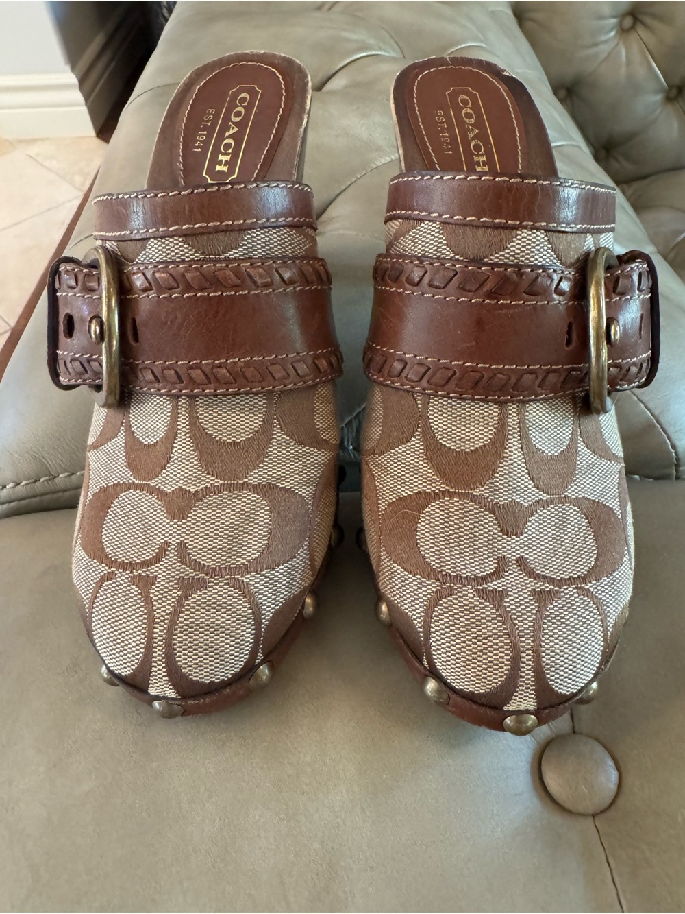 COACH Vintage Brown Signature Canvas Mule Slides Sz 5m